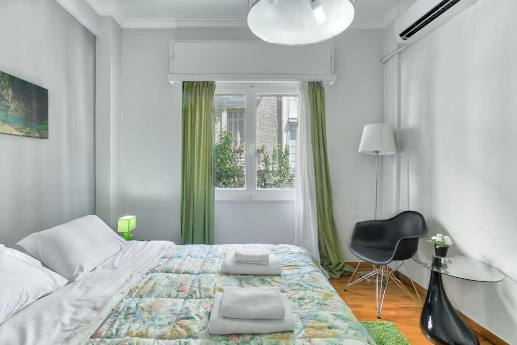 2Bdr Olympianzeus Apt With Netflix أثينا المظهر الخارجي الصورة