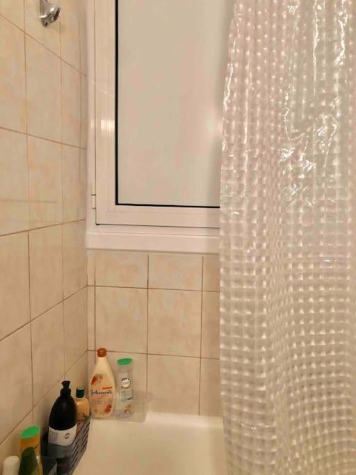2Bdr Olympianzeus Apt With Netflix أثينا المظهر الخارجي الصورة