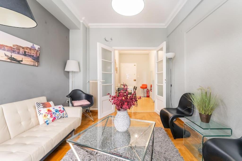 2Bdr Olympianzeus Apt With Netflix أثينا المظهر الخارجي الصورة